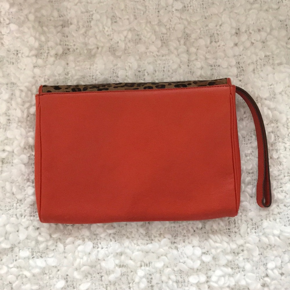 FOSSIL Calf Hair and Orange Clutch 🧡 - Picture 2 of 8